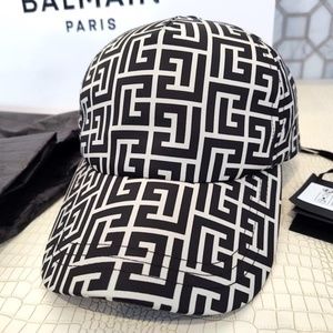 🔥Balmain *NEW W/T Blk/Gray adjustable*HARD TO FIND NEW